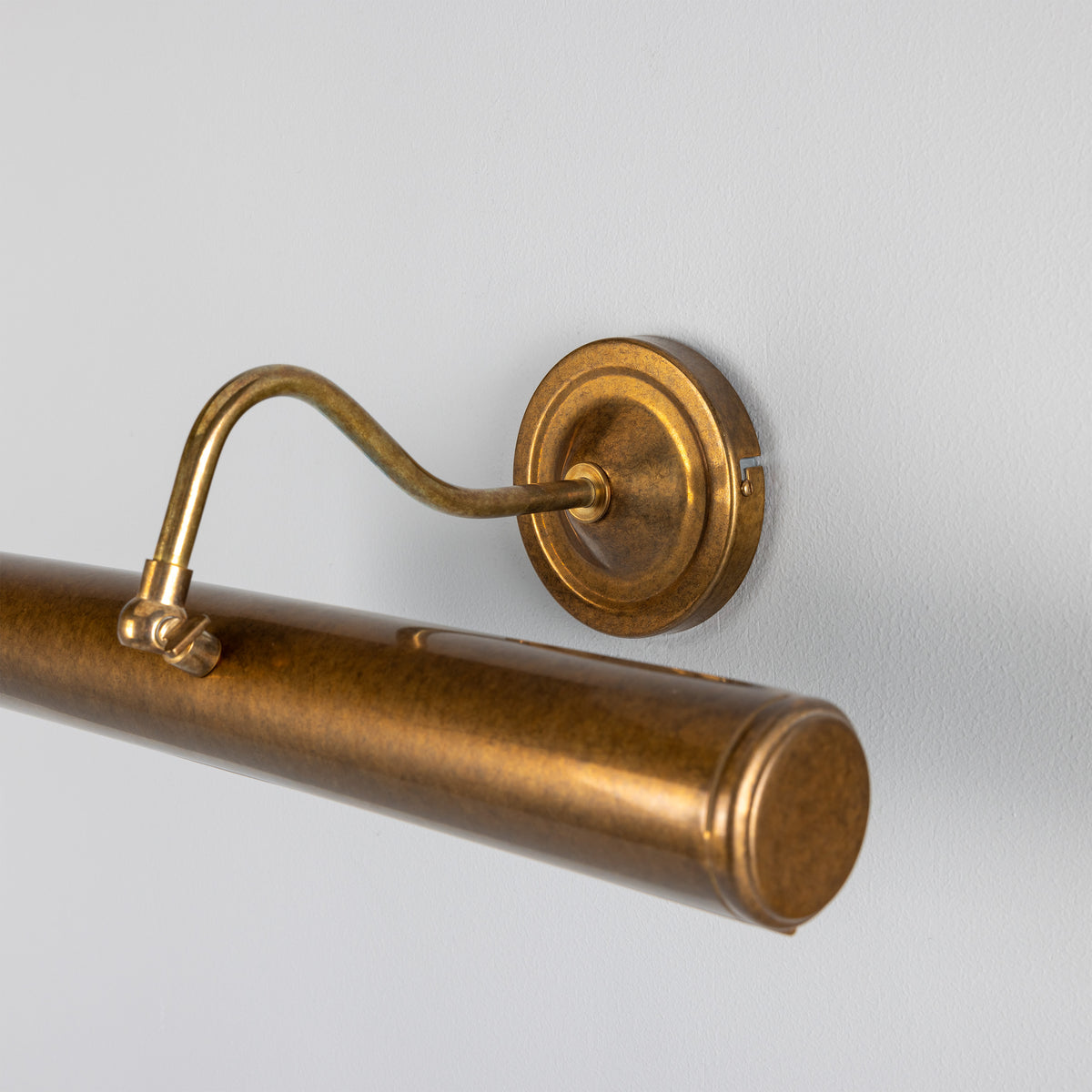 Elle Solid Brass Picture Light in Antique Brass
