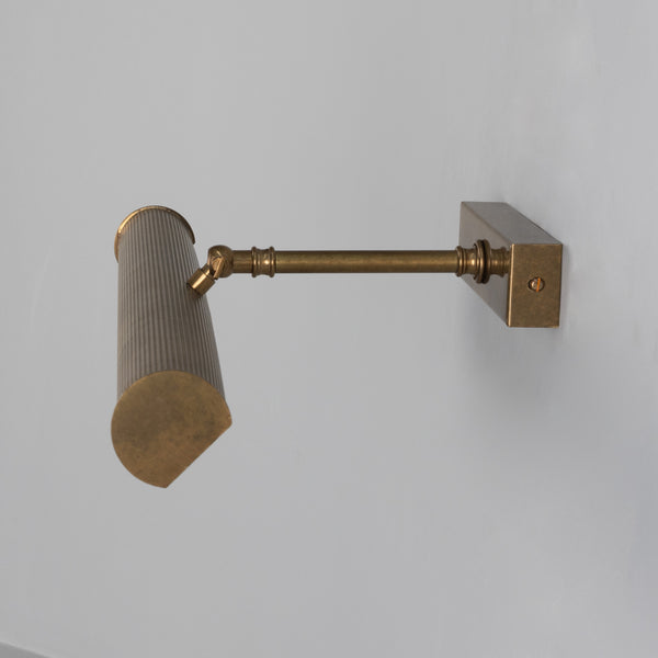 Cambridge Adjustable Reeded 505mm Solid Brass Picture Light in Antique Brass
