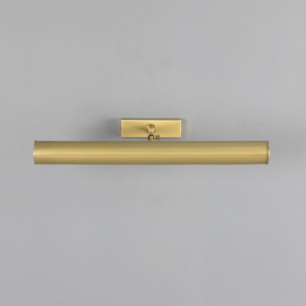 Cambridge Adjustable Reeded 505mm Solid Brass Picture Light in Satin Brass