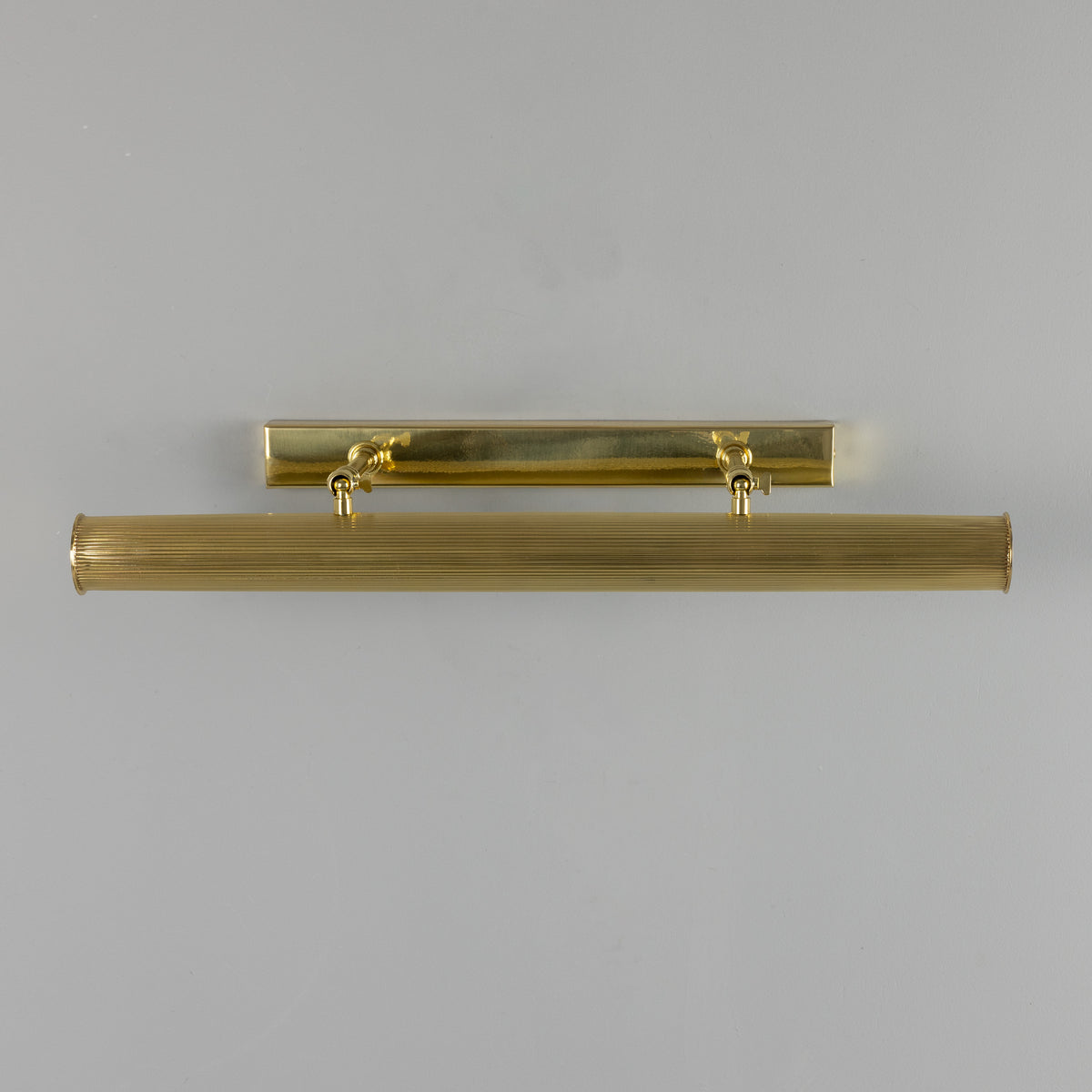 Cambridge Adjustable Reeded 605mm Solid Brass Picture Light in Polished Brass