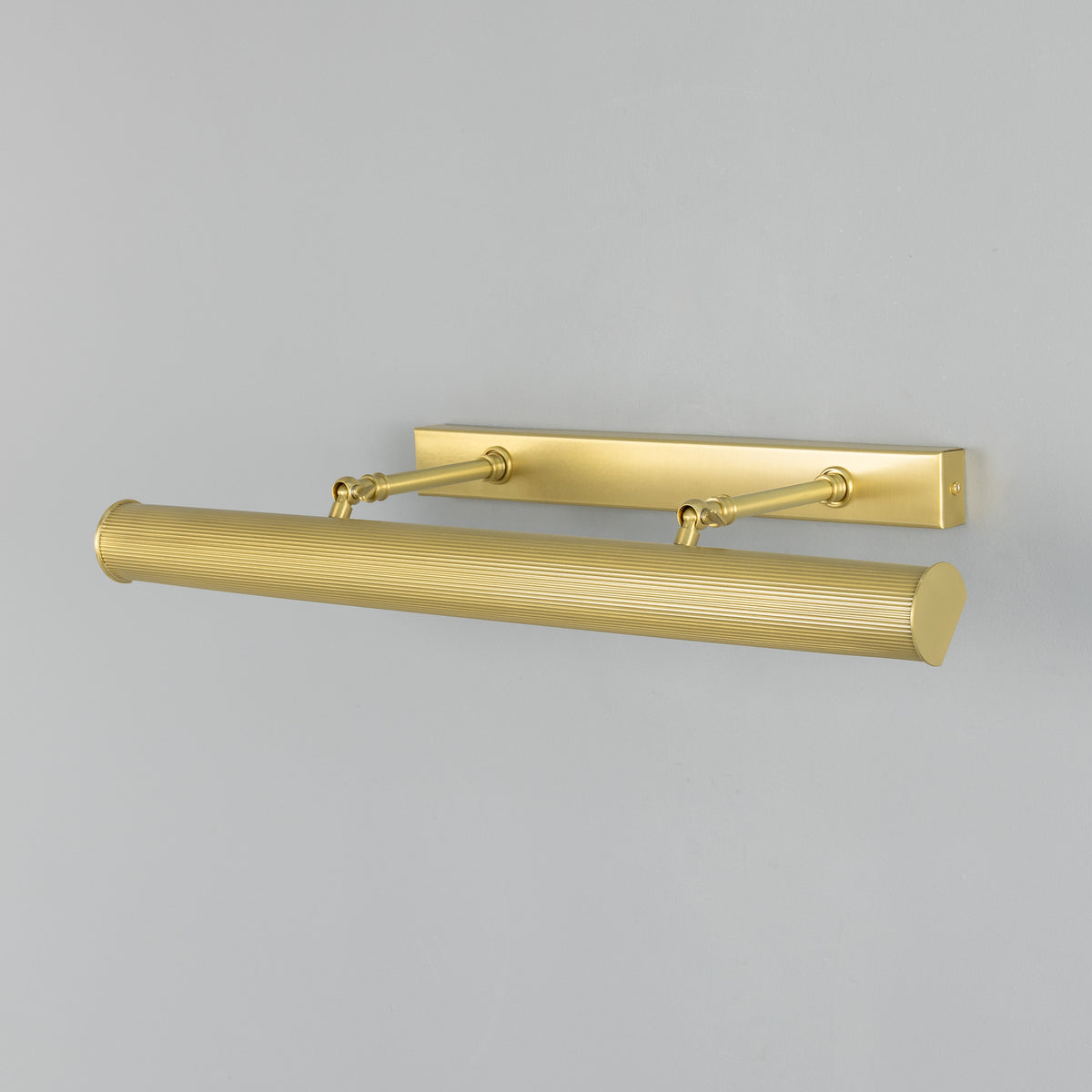 Cambridge Adjustable Reeded 605mm Solid Brass Picture Light in Satin Brass