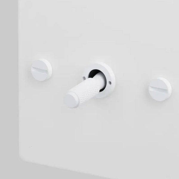 One Gang 3 Way Intermediate Light Switch in White with Knurled Toggle