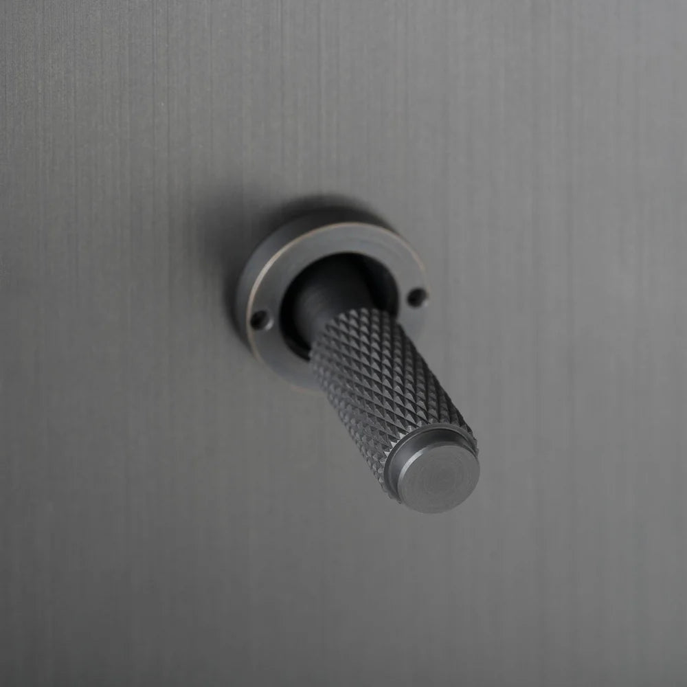 Cross Cut Knurled Toggle Detail Kit in Smoked Bronze