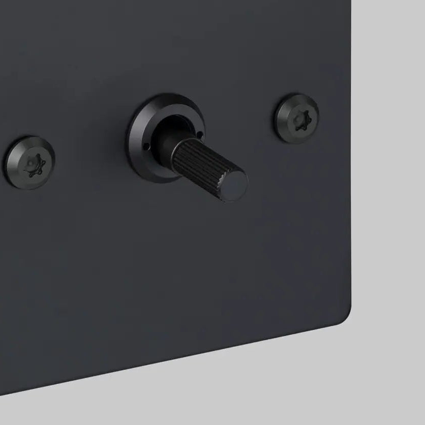 One Gang 3 Way Intermediate Light Switch in Black with Linear Knurled Toggle