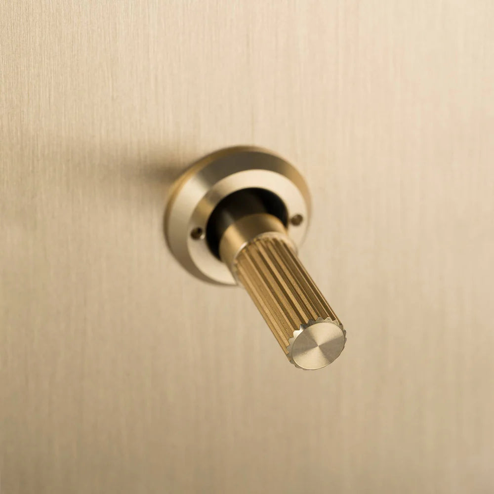 Linear Knurled Toggle Detail Kit in Brass